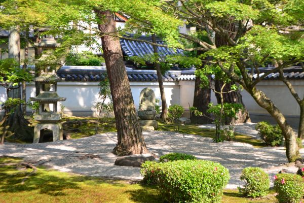 Zen Garden Landscaping in Naples