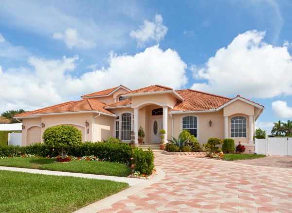 Landscape Curb Appeal Service in Naples