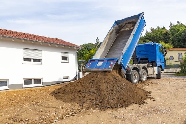 Garden Dirt Delivery in Naples