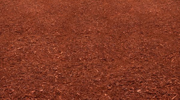 Red Mulch Delivery in Naples