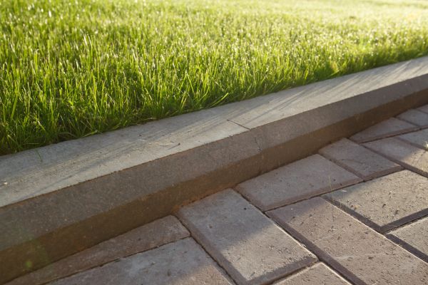 Lawn Edging Replacement in Naples
