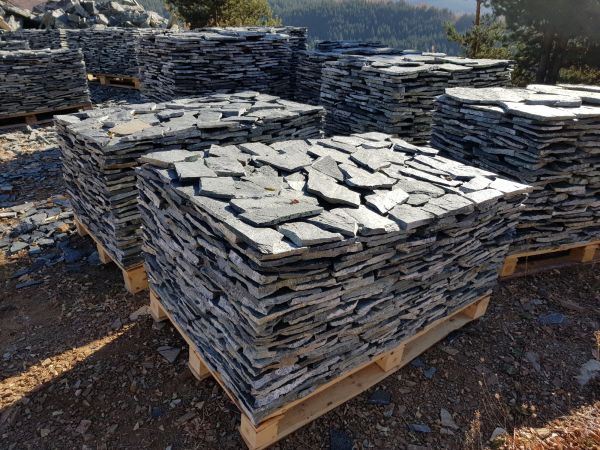 Limestone Rock Delivery in Naples