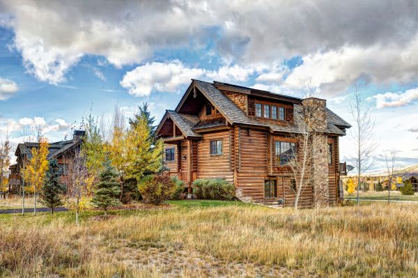 Cabin Landscaping in Naples